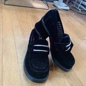 Iconic 1990’s Platform Loafers by Ellemeno